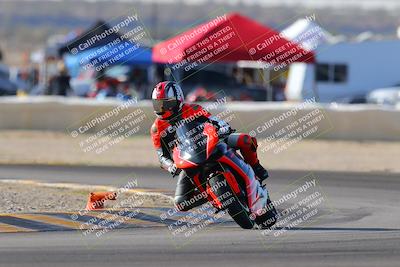 media/Dec-18-2022-SoCal Trackdays (Sun) [[8099a50955]]/Turn 2 (950am)/